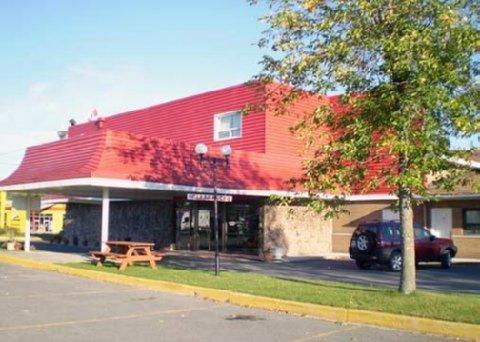 Howard Johnson By Wyndham Cornwall Ngoại thất bức ảnh