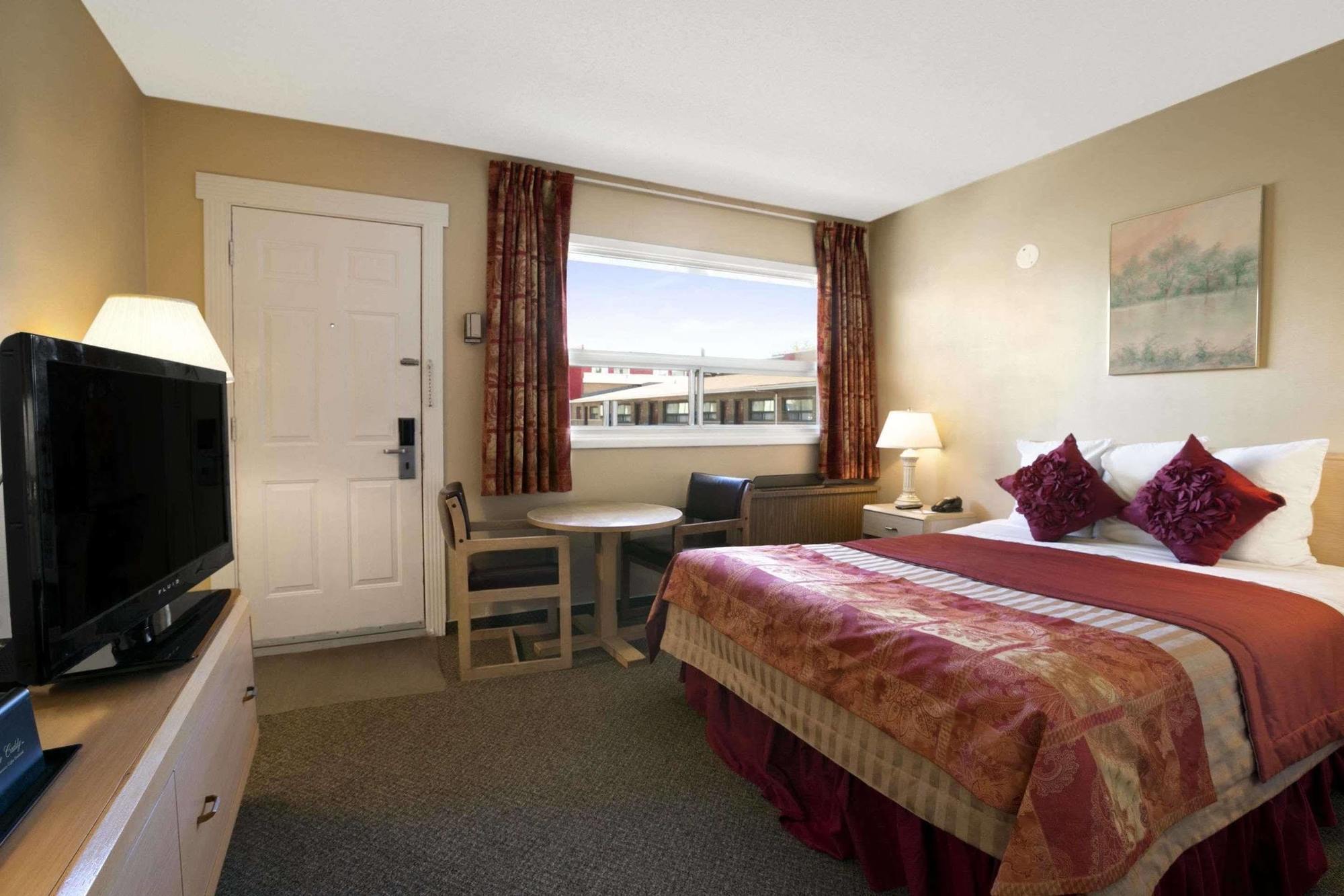 Howard Johnson By Wyndham Cornwall Ngoại thất bức ảnh