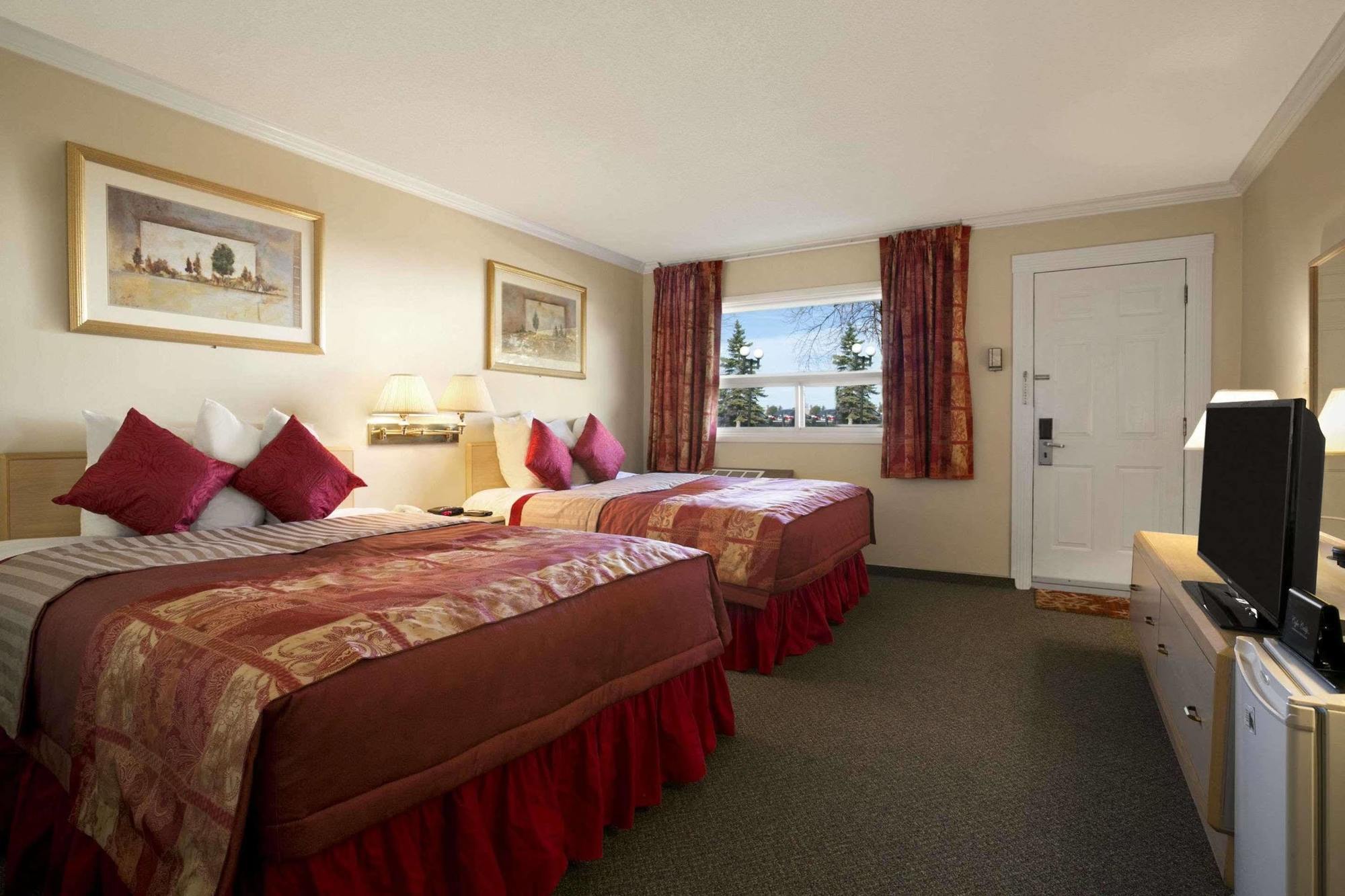 Howard Johnson By Wyndham Cornwall Ngoại thất bức ảnh