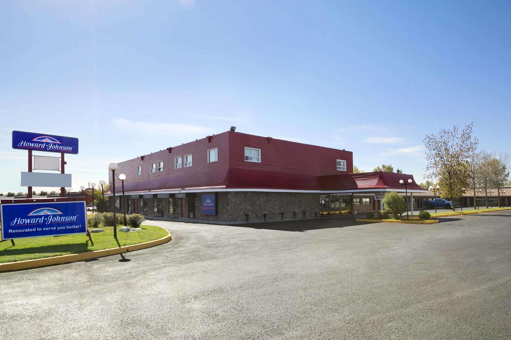 Howard Johnson By Wyndham Cornwall Ngoại thất bức ảnh
